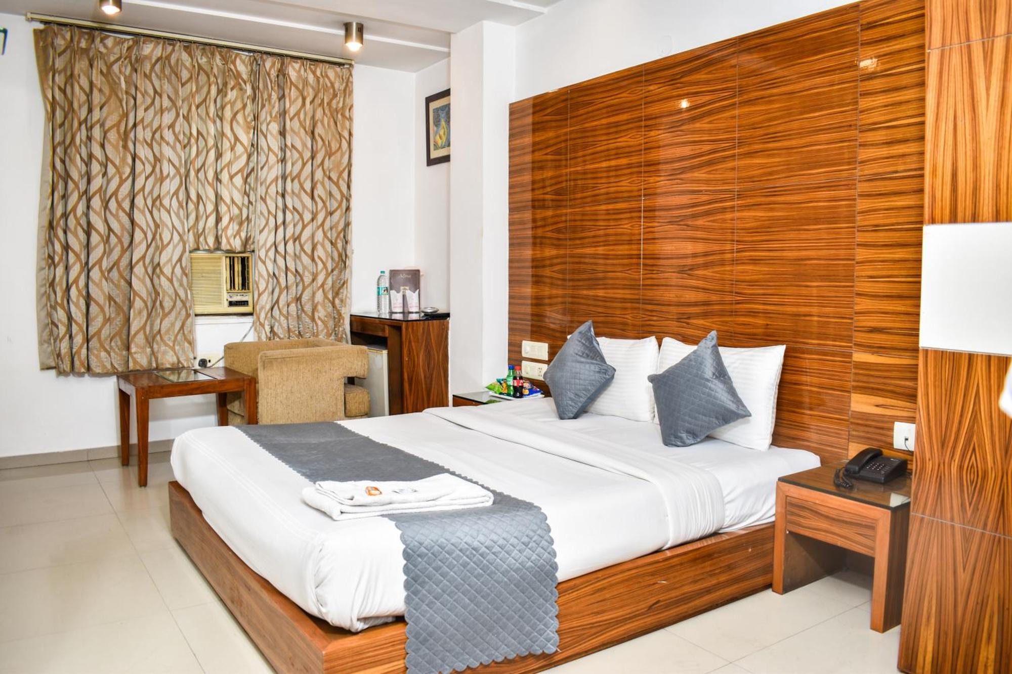 Hotel Chanchal Continental - 02 Mins From New Delhi Railway Station Nova Deli Exterior foto