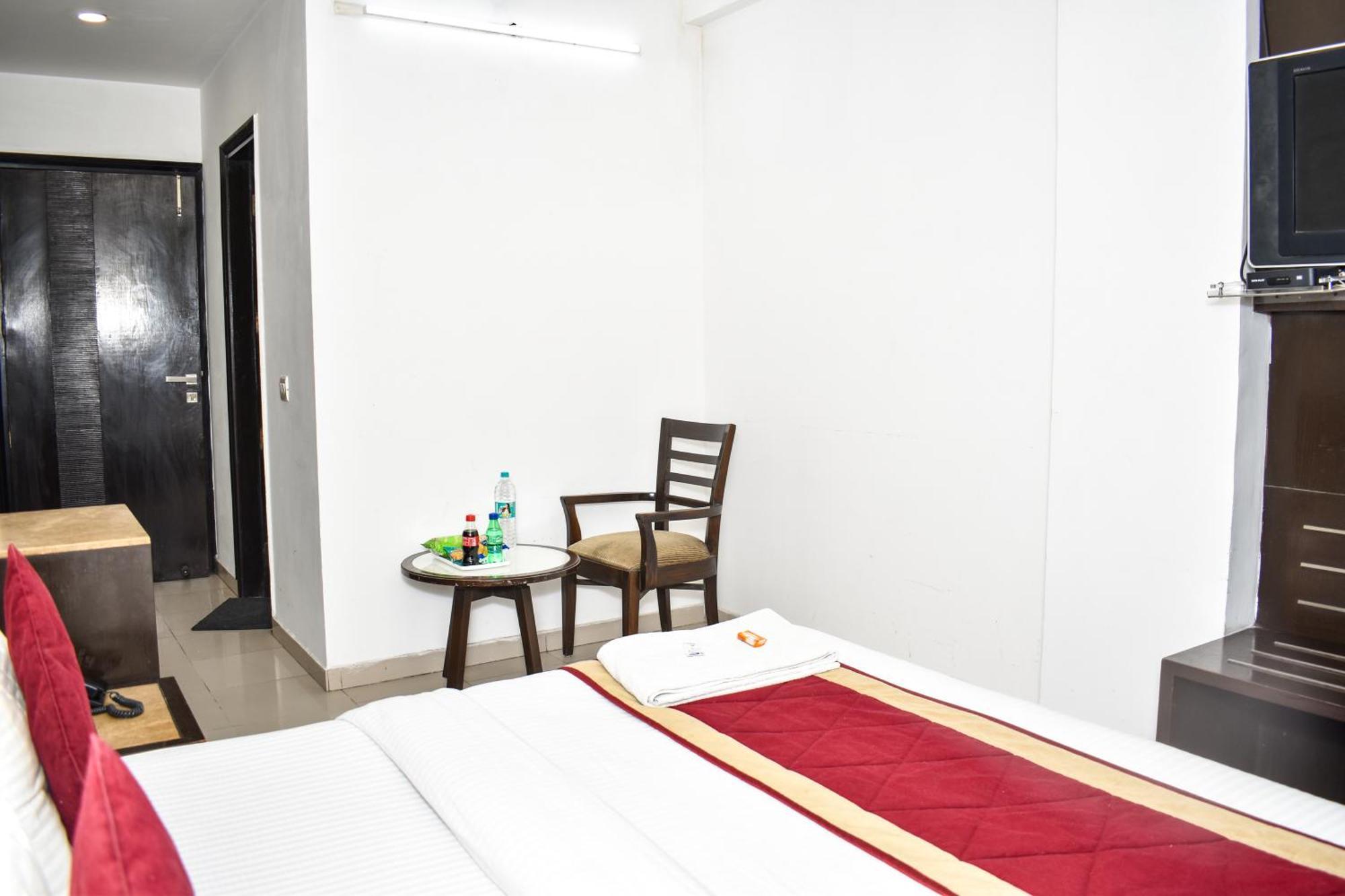Hotel Chanchal Continental - 02 Mins From New Delhi Railway Station Nova Deli Exterior foto