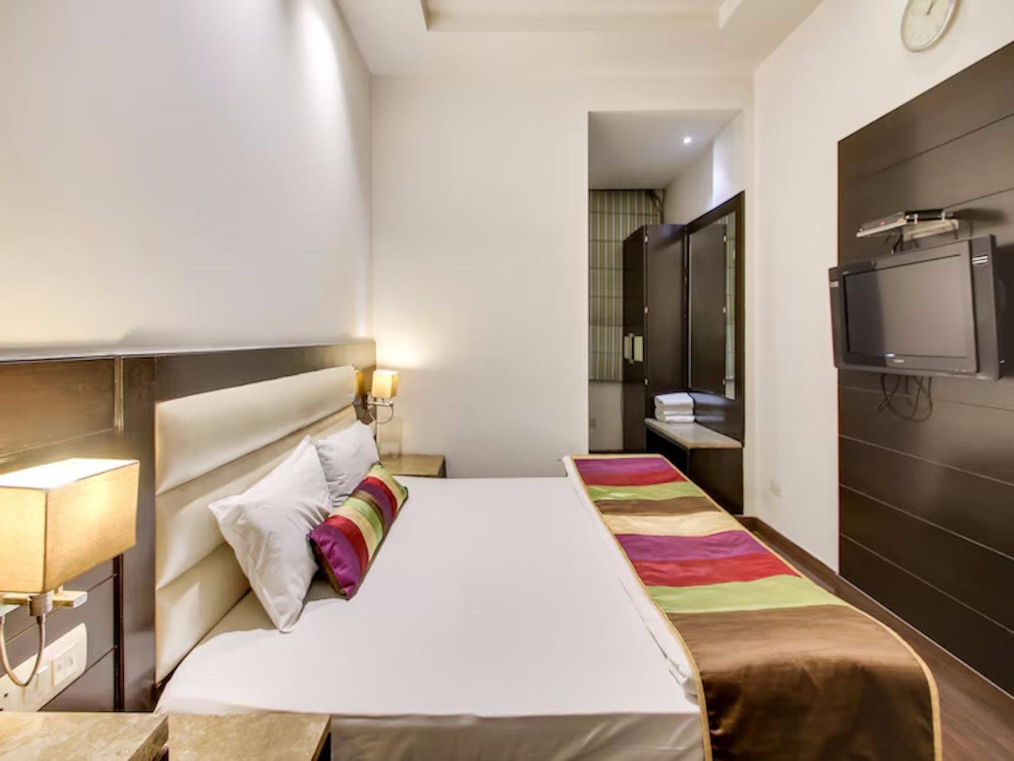Hotel Chanchal Continental - 02 Mins From New Delhi Railway Station Nova Deli Exterior foto